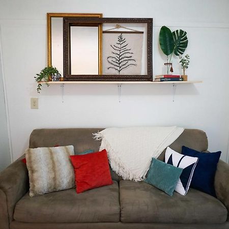2 Bedroom Apartment Near Ndsu And Downtown ファーゴ エクステリア 写真